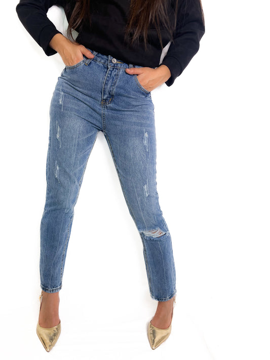 Jeans chiaro stretto donna sadamoda.