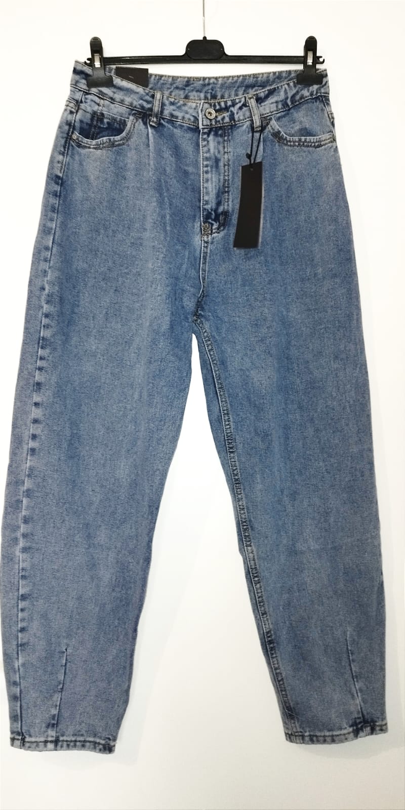 Jeans blu chiaro largo donna sadamoda.